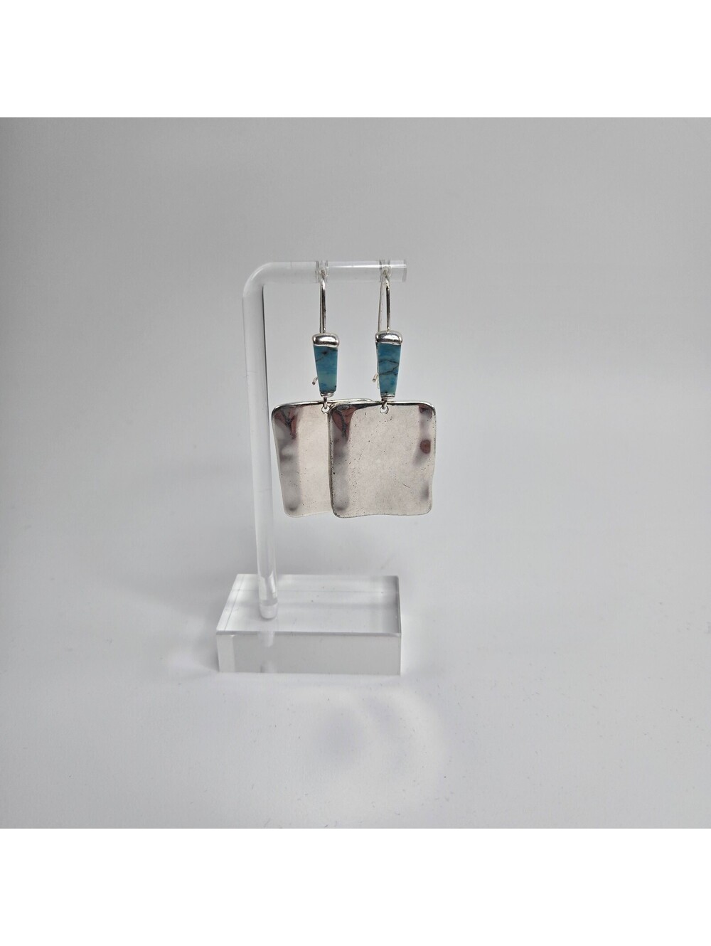 RLM Soho Hammered Silver Tone Faux Turquoise Drop Dangle Earrings Modernist